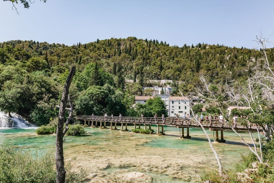 Split: Krka Waterfalls Trip with Boat Cruise and Swimming - Walking around Skradinski Buk