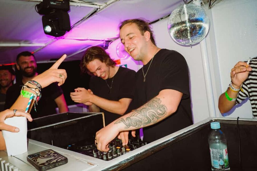 Split: Night Boat Party with Free Shots, Dj and After Party - The final nightclub and the four-hour finish