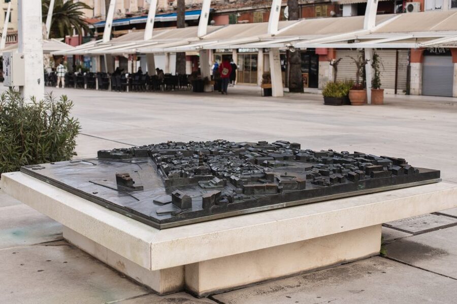 Split: Palace & Old Town Private Walking Tour-Entrance incl. - Split Cathedral began as Diocletian’s mausoleum