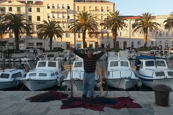 SPLIT-PREMIUM Emperor's Walking Tour for History Lovers + Museum - Golden Gate, Grgur Ninski, and the medieval streets