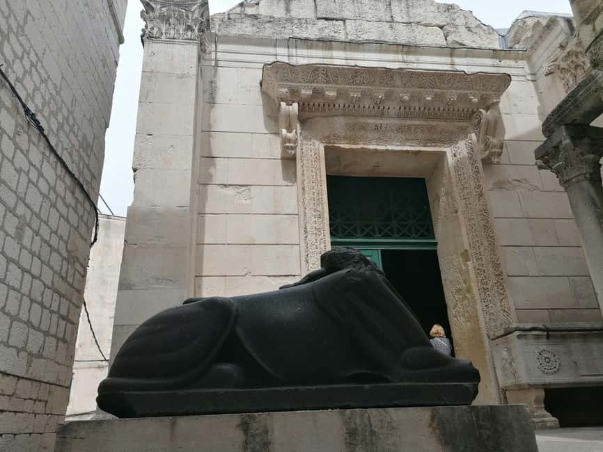 Split; Private Morning Walking Tour in Split - Peristil gives you the palace’s grand public face