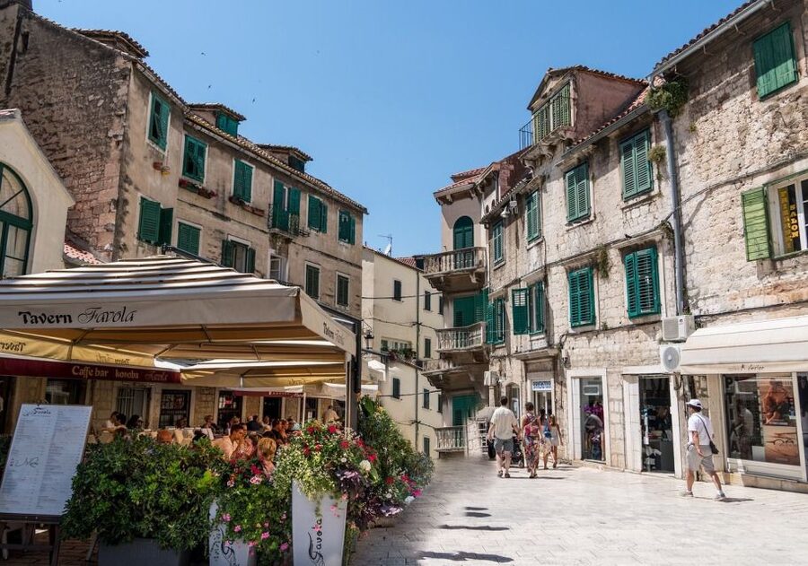 Split: Private Roman History & Market Tour - Gregory of Nin and the Hajduk connection