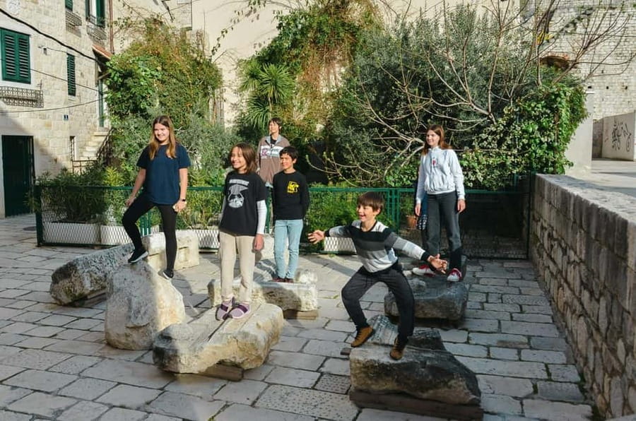 Split: Private Walking Tour for Families with kids (5-17y) - A sweet finish at a local manufactory