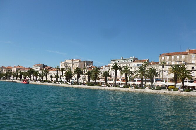 Split Riviera Panoramic Sunset Cruise with Summer Vibes on Boat - What the crew adds to the experience