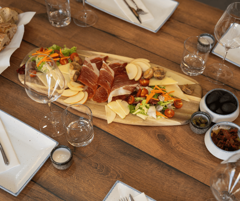 Split&Sip: Educational wine tasting - Wine, beer, spirits, and alcohol-free choices