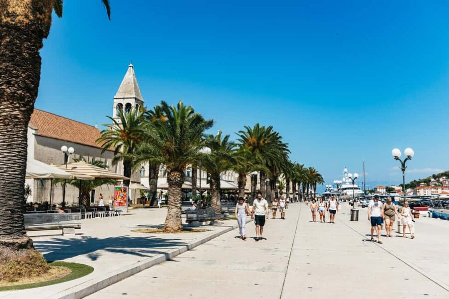 Split/Trogir: Blue lagoon and 3 islands speedboat tour - Is $60.34 good value?