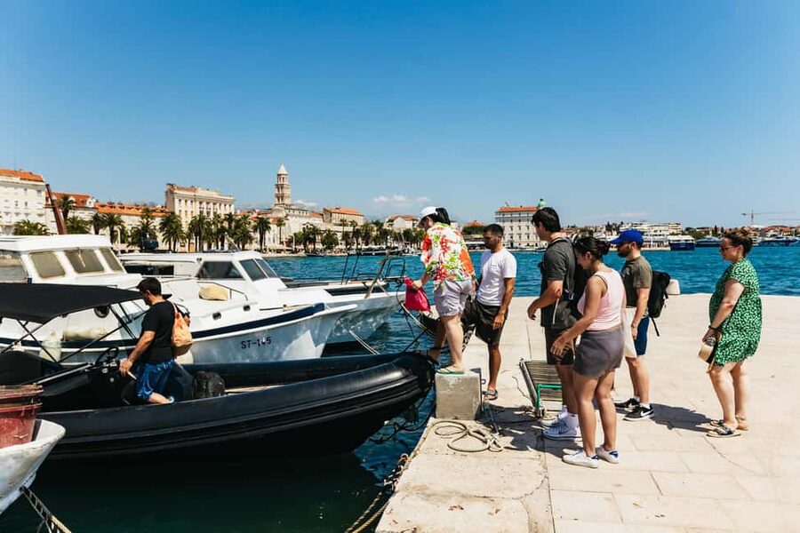 Split/Trogir: Blue lagoon and 3 islands speedboat tour - Who should book this speedboat tour?