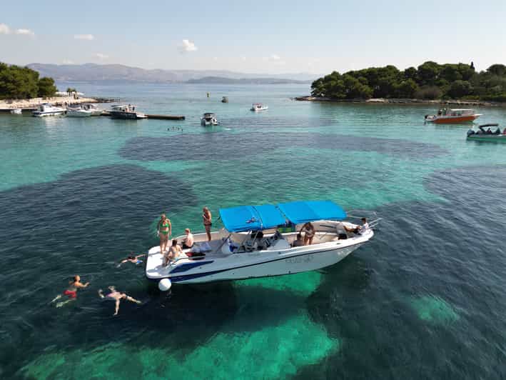 Split/Trogir: Half-Day(5 hours) 3-Island Speedboat Adventure - Stop two: Maslinica on Šolta