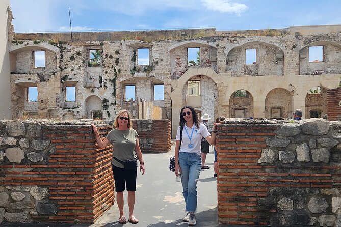 Split Walking Tour: History, Legends & Tales - Stand in the Peristil, the Palace’s great court