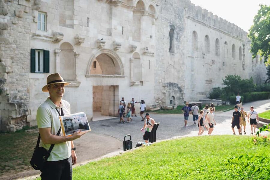 Split: Walking tour of Split with a 'Magister' of History - Key points to know before booking