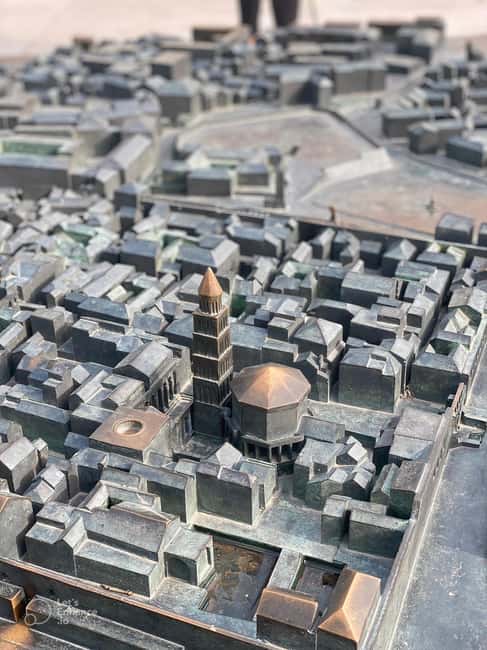 Split Walking Tour with History Professor - Beneath the Palace at the substructures