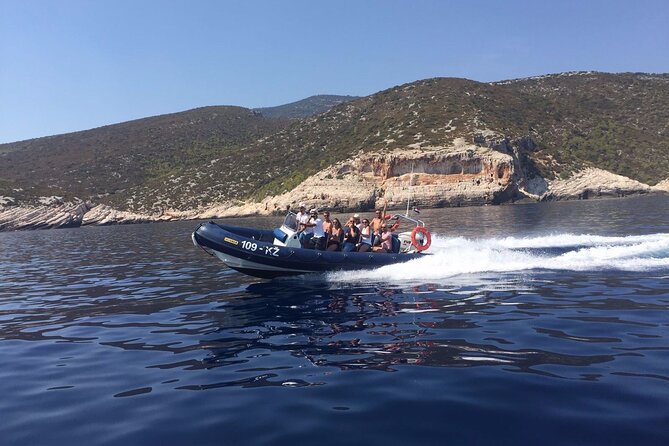 Stiniva, Green Cave, Blue Lagoon & Secret places - Key points to know before booking