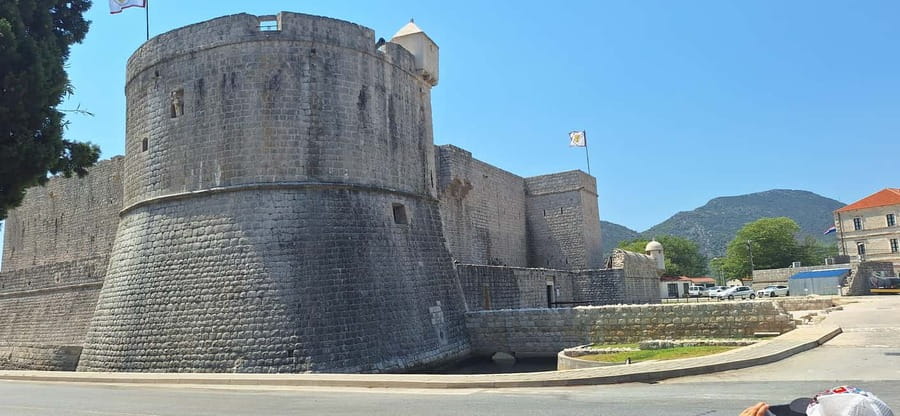 Ston: Private White Gold Tour With a Wall Climb - Why the private format matters in two hours