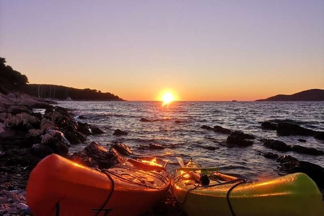 Sunset Kayak Tour in Hvar Town, Croatia - Why This Hvar Sunset Tour Works