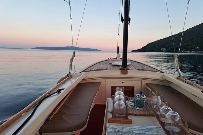 Sunset Ride Opatija on Madonnina Boat Tour - Villa Angiolina and the park around it