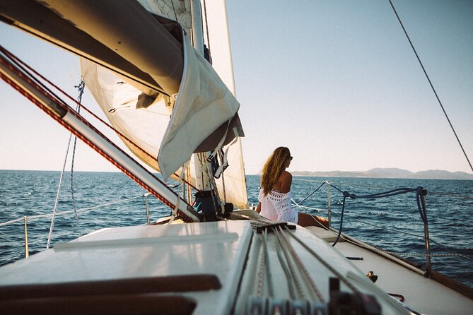 Sunset Sailing Tour on the Pakleni Islands - Why a sunset sail suits Hvar so well