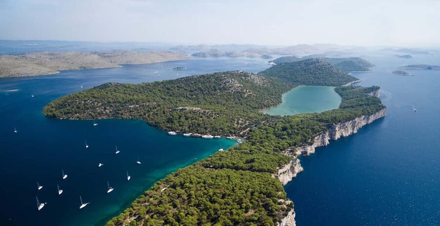 SURPRISE TOUR KORNATI & TELASCICA Boat Tour - The long cruise through the Kornati islands