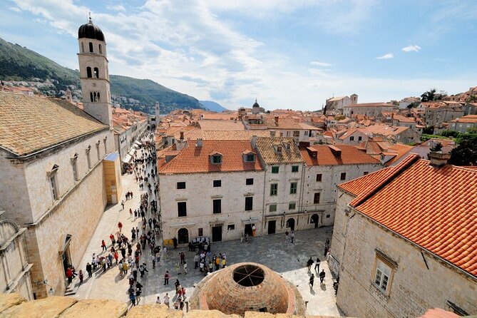 Throne Zone: Private Dubrovnik Game of Thrones Tour - Pile Gate and the port of King’s Landing