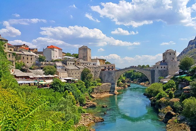 TOP OFFER: Dubrovnik to Split via Ston, Počitelj, Mostar, Kravica - Mostar and the famous Stari Most