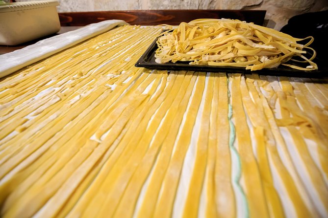 Traditional Cooking Class in Dubrovnik Countryside - From Dubrovnik streets to a family farm