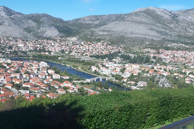 Trebinje Gastro Tour From Dubrovnik - Timing, group size, and cruise-stop use