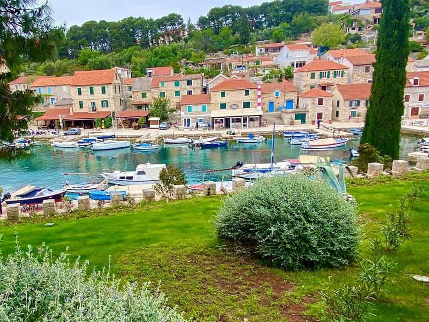 Trogir: Blue Lagoon, Maslinica, and Solinska Bay Boat Tour - Solinska Bay: your first real swim