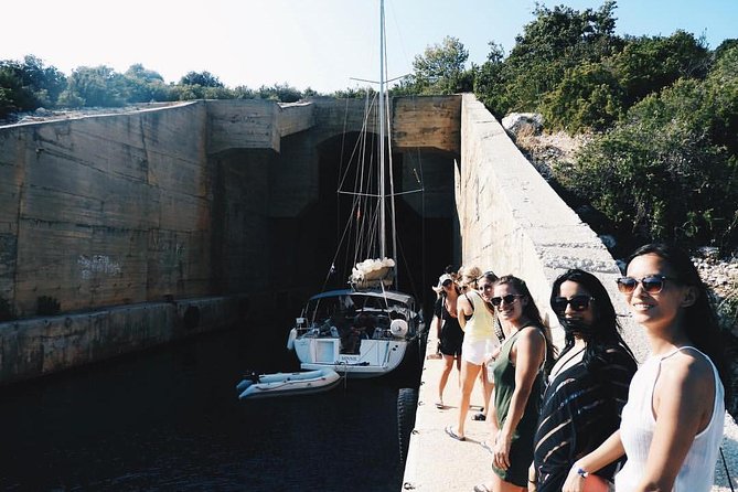 Vis Military Tour - Why Vis’s military past is worth your morning