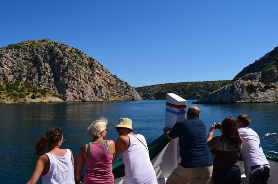 Vodice: Krka Waterfalls National Park Boat Tour - Up the Krka estuary to Prokljan Lake