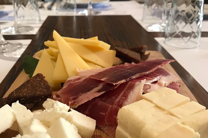 Wine Lovers tour from Hvar - Jelsa, Prošek, and Duboković wines