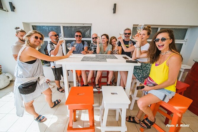Wine & Sightseeing Tour Korcula - Timing, group size, and the return to town