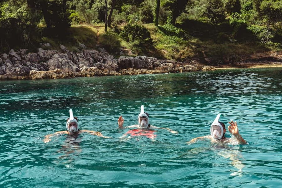 Zadar: 3 Islands Luxury Boat Tour with Aperol Spritz - Ošljak: Quiet Paths and a First Swim