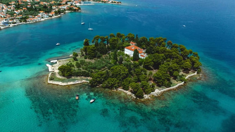 Zadar: 3 Islands Snorkeling Cruise with Prosecco - At a glance