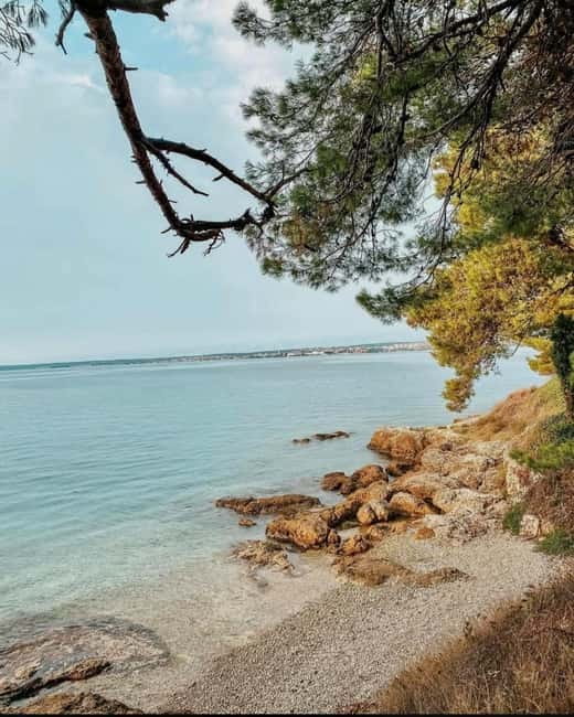 Zadar: 3 Islands SpeedBoat Tour with Snorkeling and Drinks - At a glance