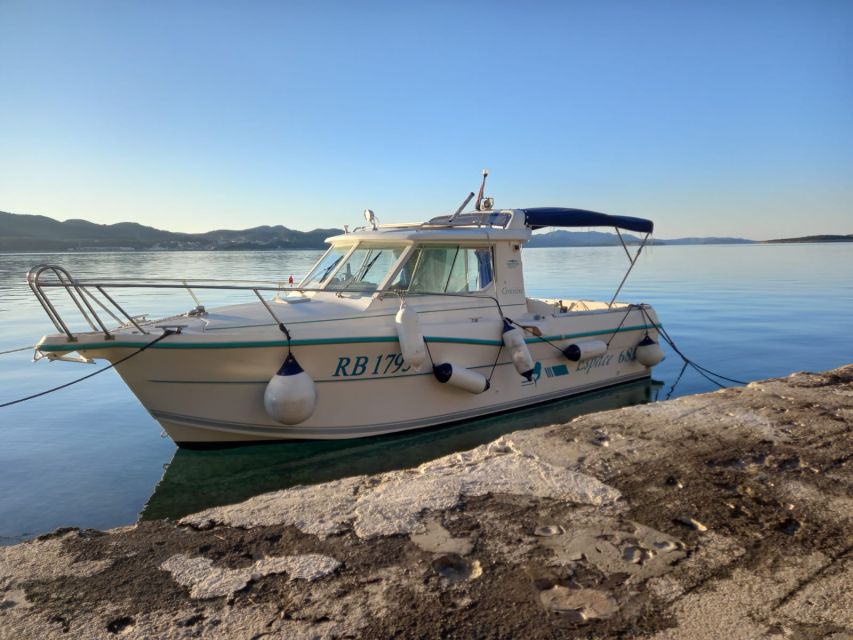 Zadar: Boat tour Half day -Private - Ošljak, a tiny island with a quiet first stop