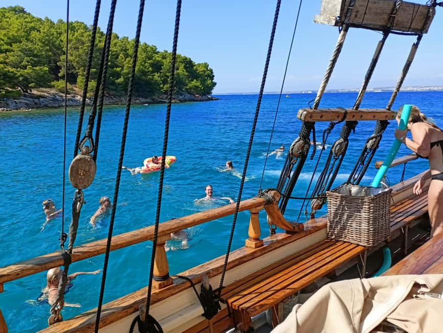 Zadar: Boat Tour with Unlimited Wine & 3 Stops - The price: good value, with one extra cost