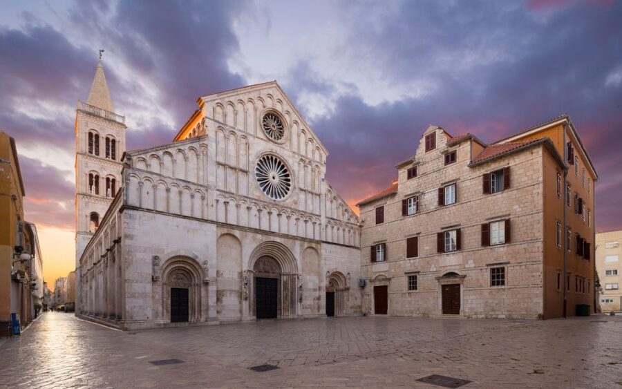 Zadar: Guided Old Town History Walking Tour - Key points to know