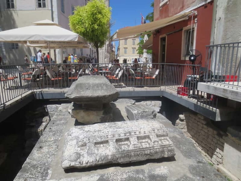 Zadar: Guided Walking Tour - The guides shape the experience