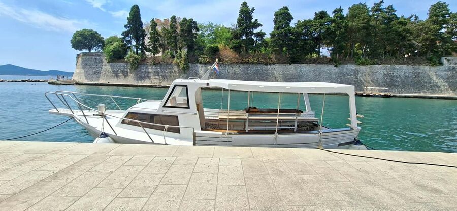Zadar: Island Hopping Speedboat Adventure with Aperol Spritz - Who will enjoy this half-day trip most?