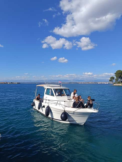 Zadar: Islands & Lagoons Tour with Drinks and ECO fruits... - Fruit, wine, and the practical value of the inclusions