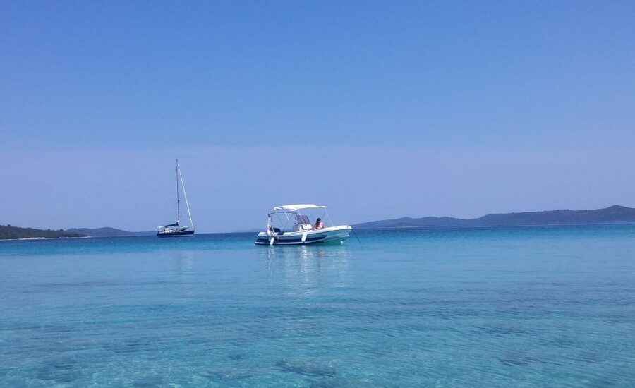 Zadar Islands: Private Hidden Treasures Speedboat Tour - Swimming and snorkeling off Iž