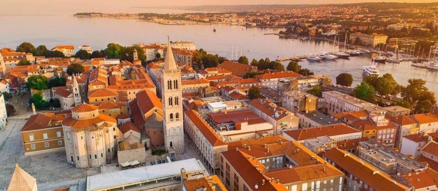 Zadar: Old Town Highlights Guided Walking Tour - Five Wells Square and Zadar’s city story