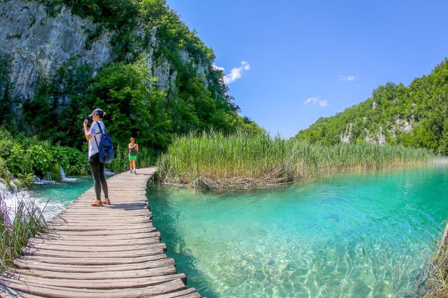 Zadar: Plitvice Lakes Full-Day Guided Tour with a Boat Ride - The Kozjak Lake boat ride