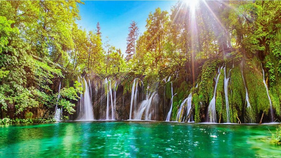 Zadar: Plitvice Lakes with Boat Ride and Zadar Old Town Tour - Key details before you book