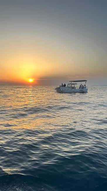 Zadar: Sunset boat tour with champagne - Why Zadar’s sunset looks best from the water