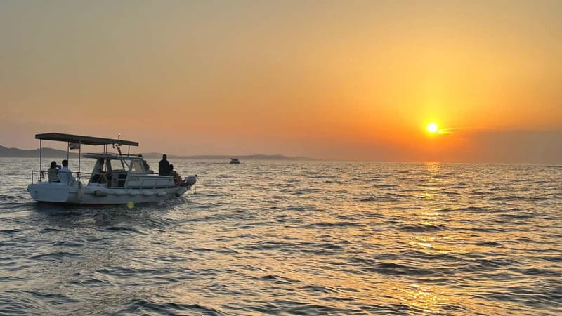 Zadar: Sunset boat tour with champagne - Who will enjoy this 70-minute sunset ride?