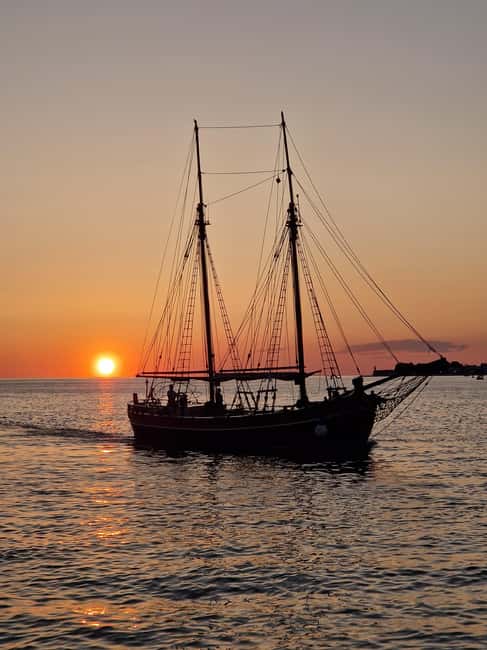 Zadar: Sunset Cruise on Traditional Boat with Wine - Why this sunset cruise works so well in Zadar