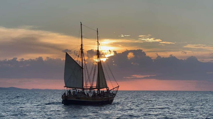 Zadar: Sunset Cruise on Traditional Boat with Wine - The 90-minute route toward sunset
