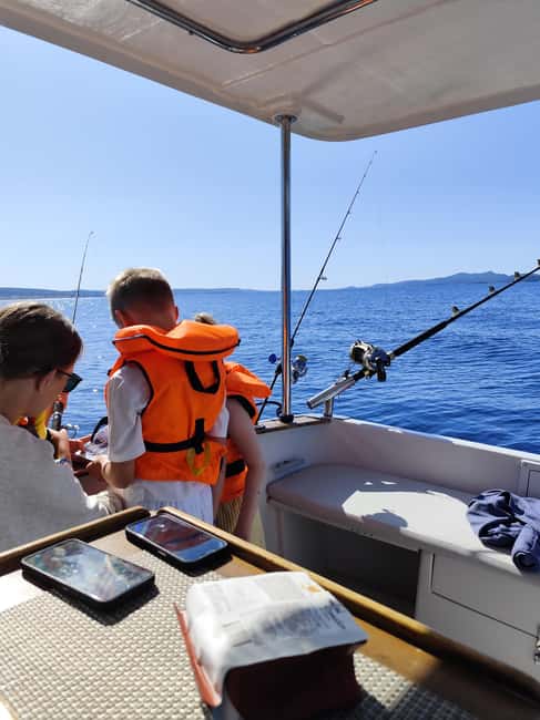 Zadar: Sunset Fishing Half-Day Guided Boat Trip - Local food is a major part of the appeal