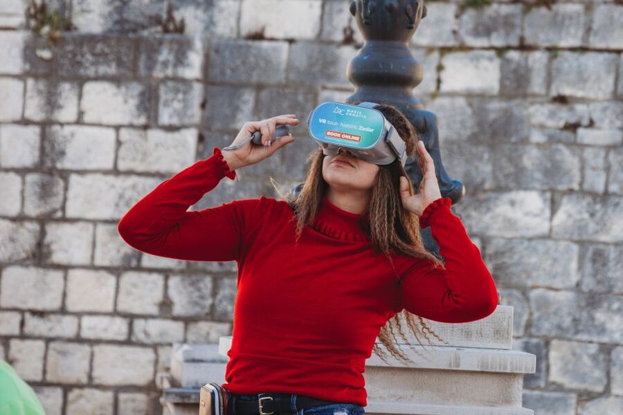 Zadar: Virtual Reality Guided History Walking Tour - Finding the vanished city market