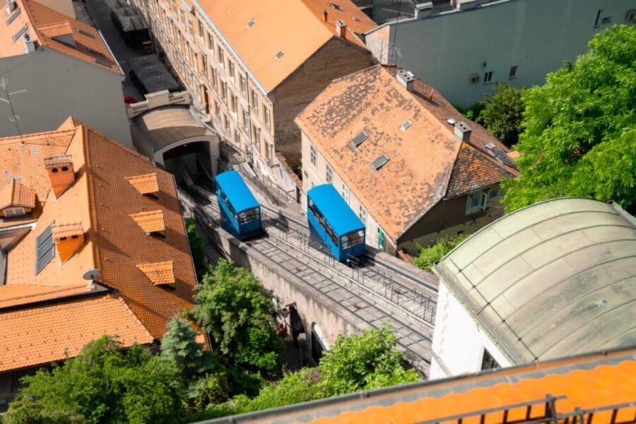 Zagreb: Guided City Tour with WWII Tunnels - St. Mark’s Square and two very different churches